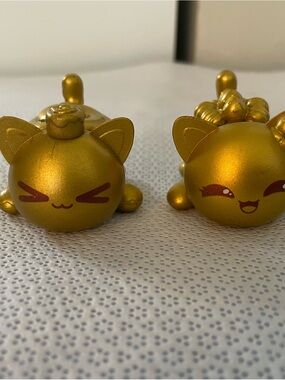Aphmau Mystery MeeMeow‎ Gold Collection figure set of 2